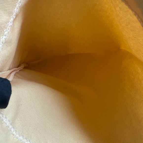 Louis Vuitton Pouch - Picture 4 of 5